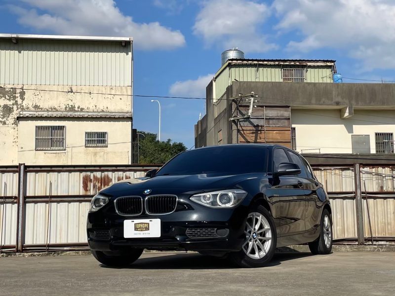 LINE_ALBUM_2014 BMW 116i 黑 總代理_250531_9