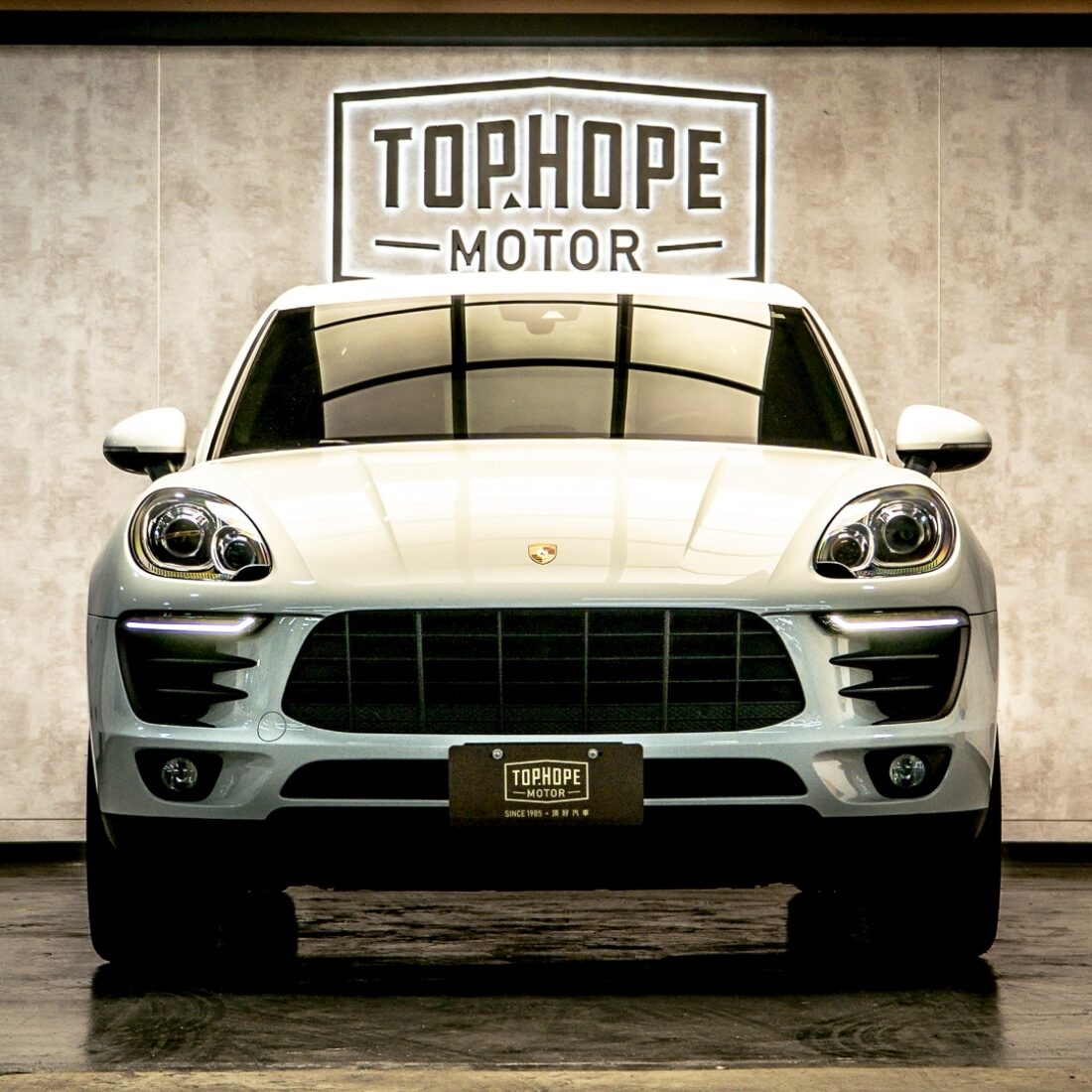 LINE_ALBUM_2016 Porsche Macan 2.0里程14萬公里_260417_5