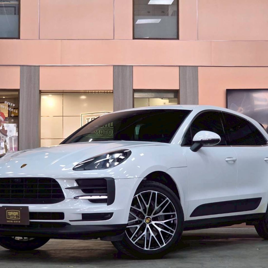 LINE_ALBUM_2019 Porsche Macan S 總代理_251204_12