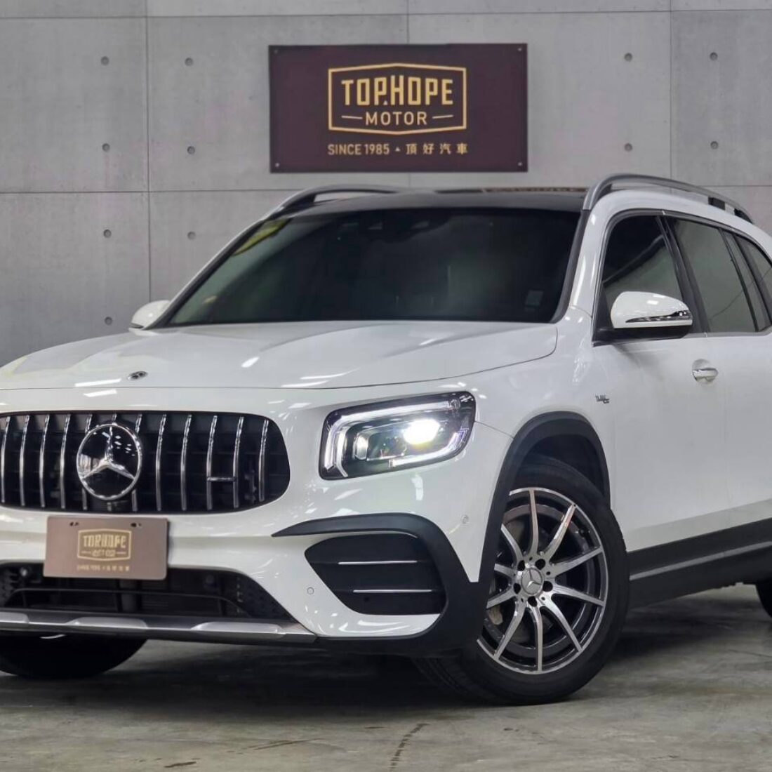 LINE_ALBUM_2022 Mercedes-Benz GLB 35 AMG 韓規_261013_1