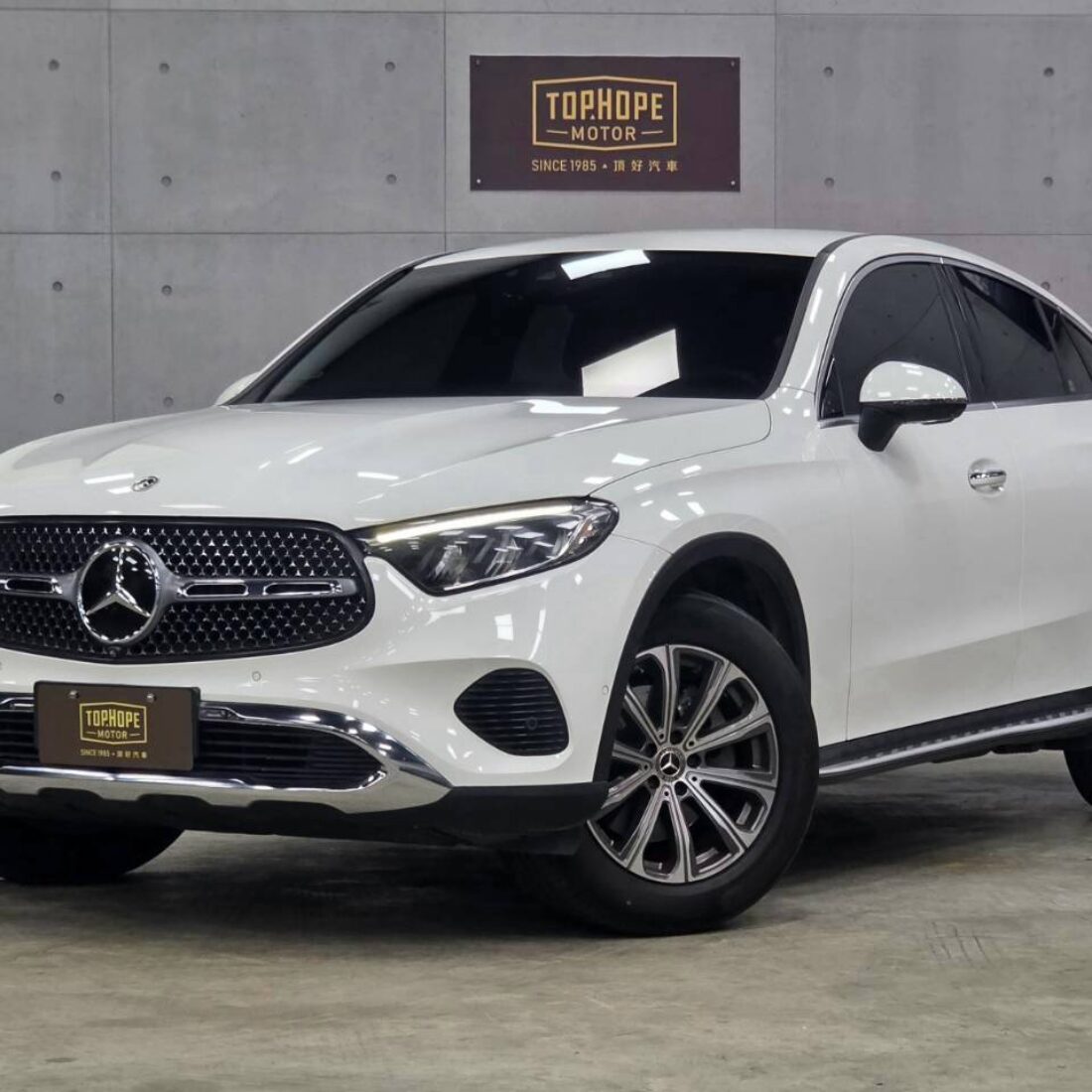 LINE_ALBUM_2023 Mercedes-Benz GLC 200 Coupe_260928_1