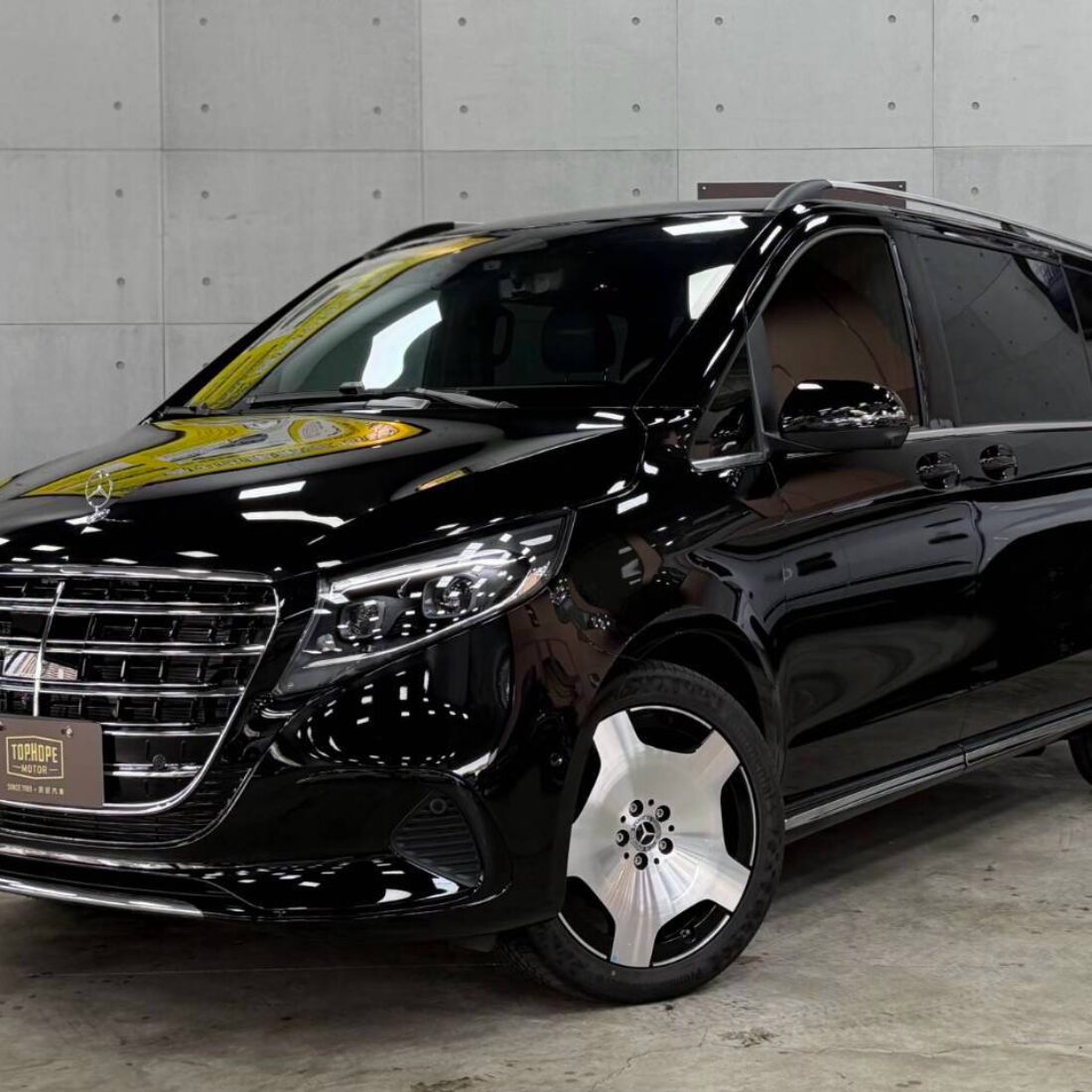 LINE_ALBUM_2025 Mercedes-Benz V250d Exclusive 總代理_260917_1